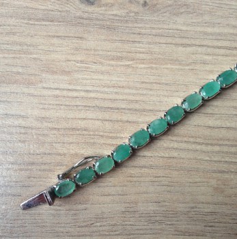 Zilveren edelsteen armband gezet met Emerald en schuifslot